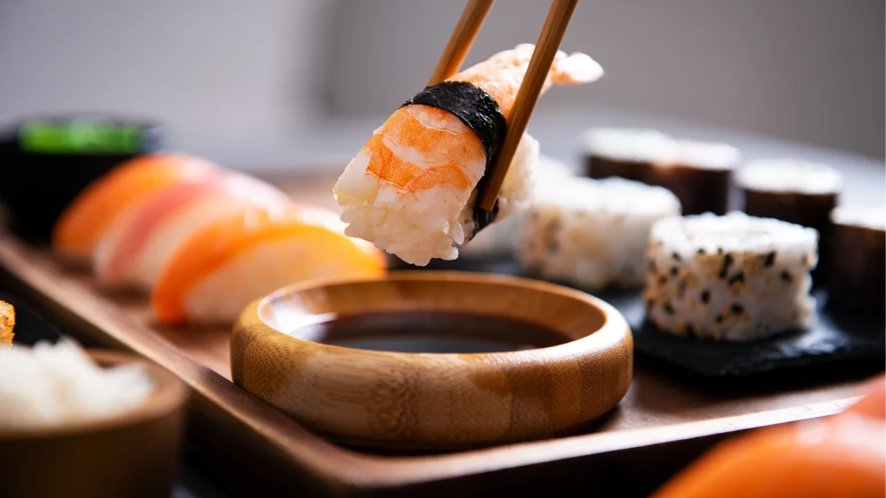 Sztuka sushi: Jak estetyka i smak łączą się w doskonałej harmonii?