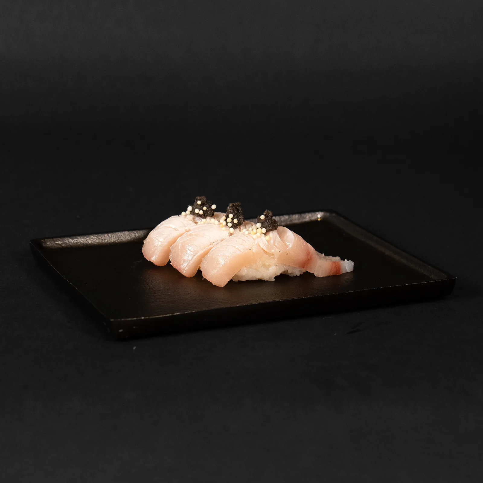 Hamachi trufla